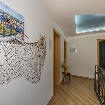 Anna - Kroatien - Crikvenica Riviera *